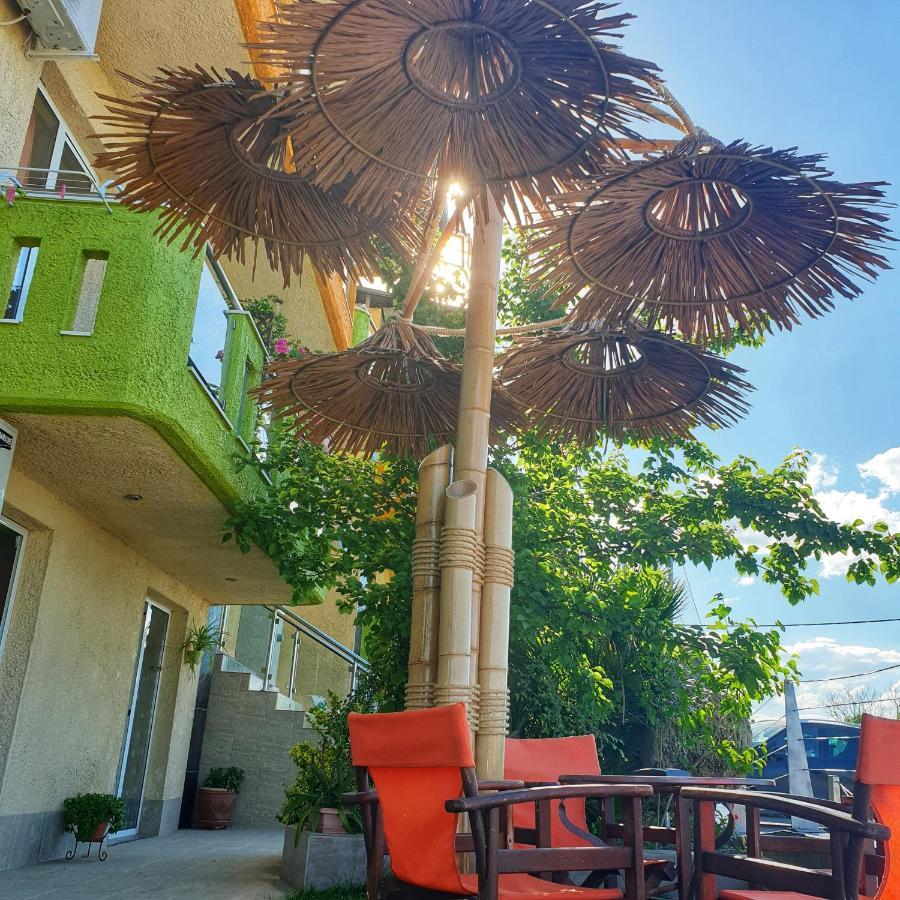 Lilalo Ηotel Paralía Exterior foto