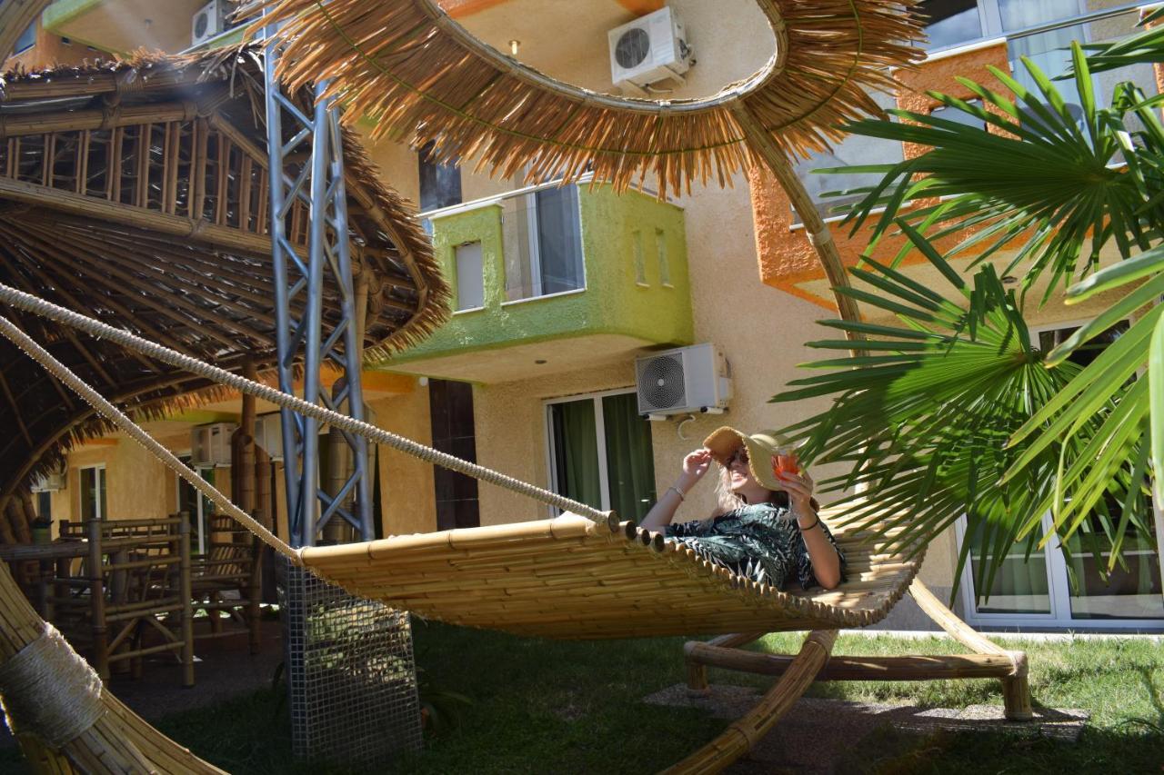 Lilalo Ηotel Paralía Exterior foto